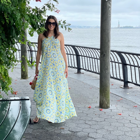 Ro’s Garden summer maxi halter dress. - Picture 3 of 10